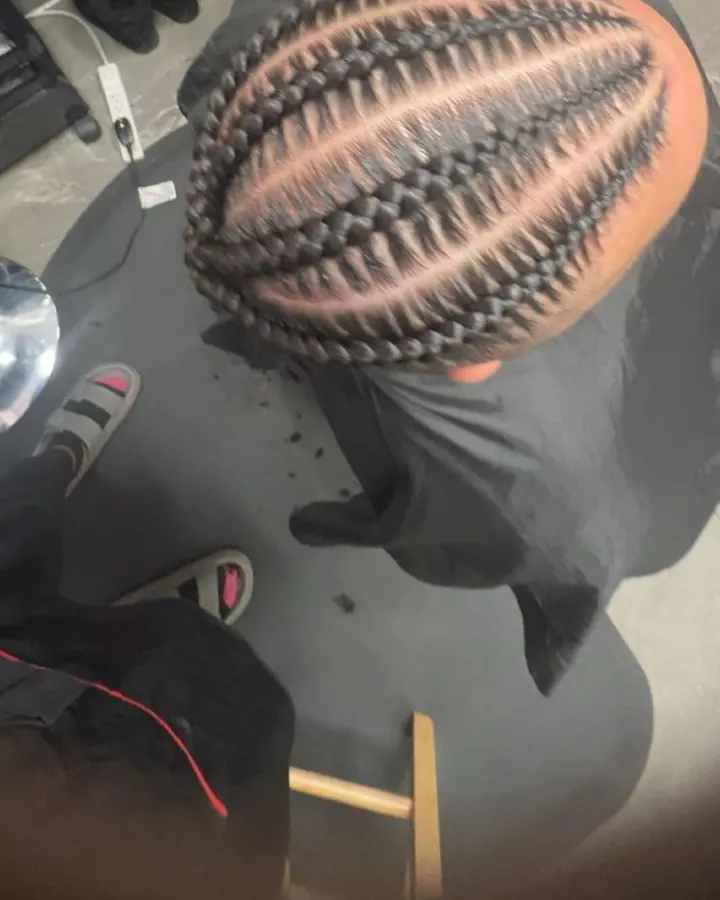 Cornrow pattern, top view